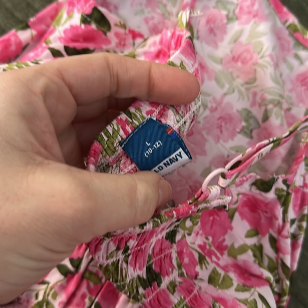 Pink dress bundle - Picture 4 of 5